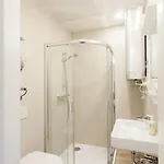 9010 Apartment *