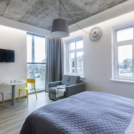 Apartment 9010